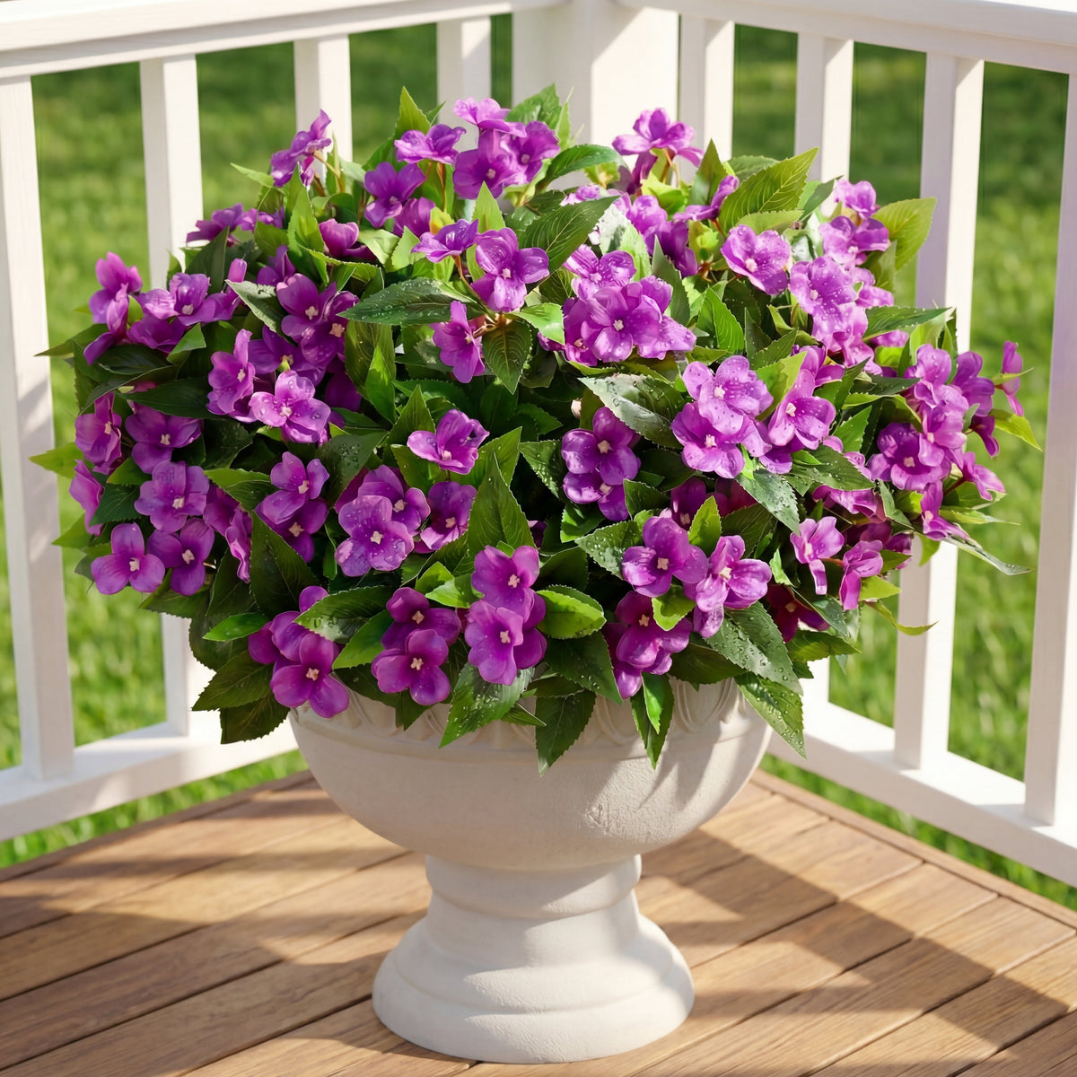 Full Bloom Impatiens Potted Flower Arrangement